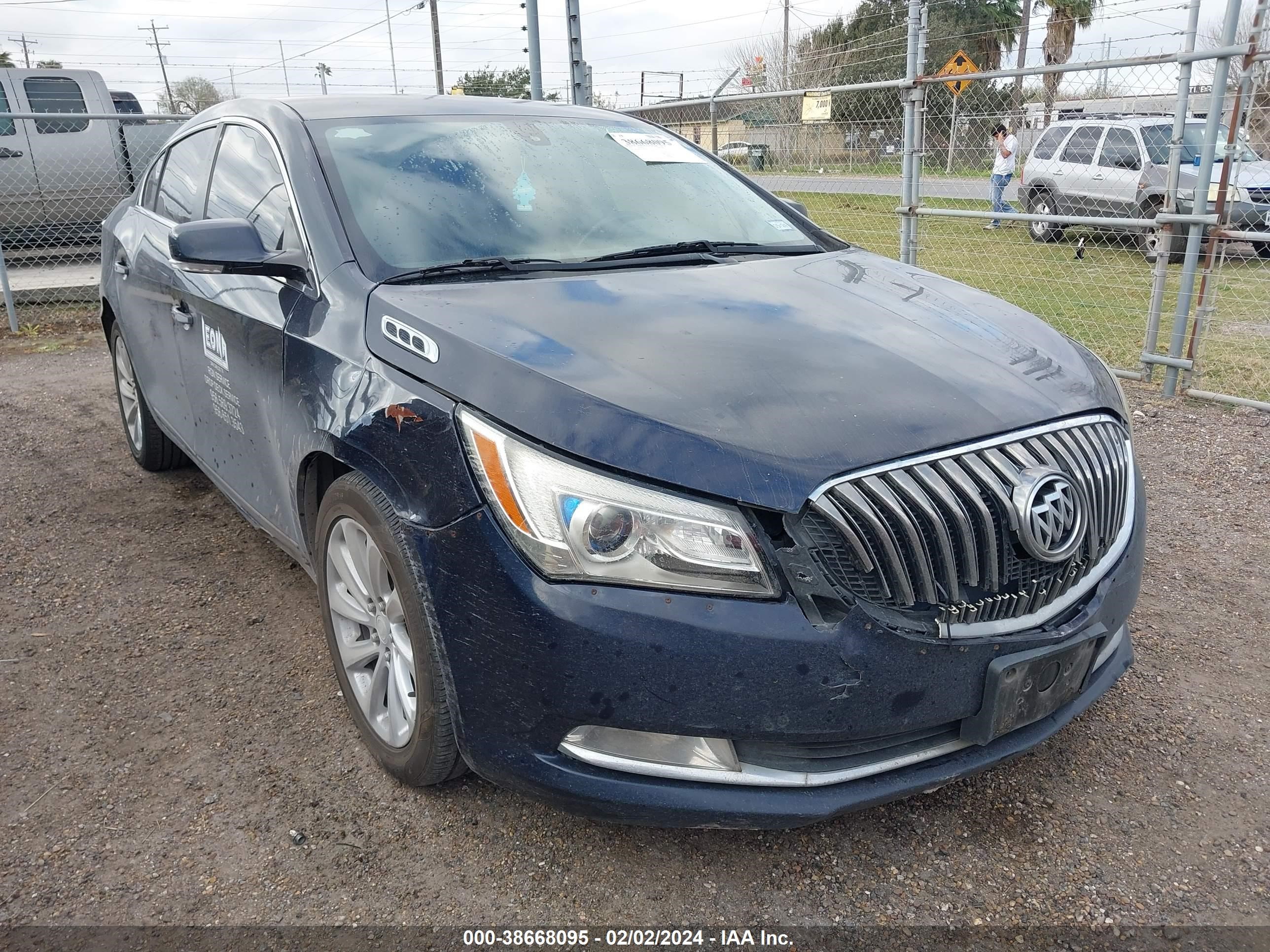 BUICK LACROSSE 2016 1g4gb5g31gf169307