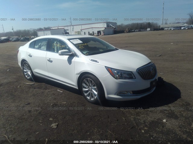 BUICK LACROSSE 2016 1g4gb5g31gf174412