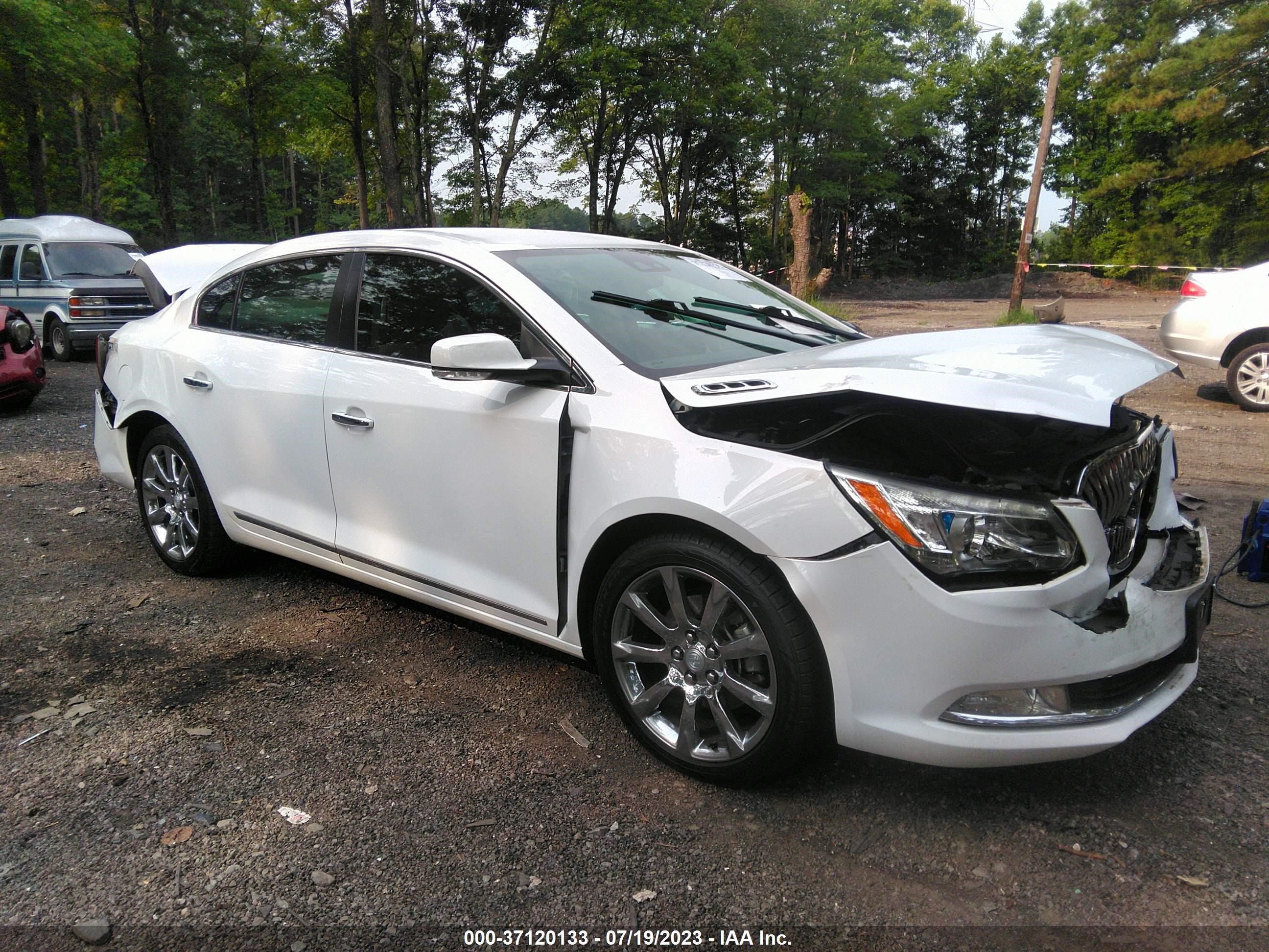 BUICK LACROSSE 2014 1g4gb5g33ef258647