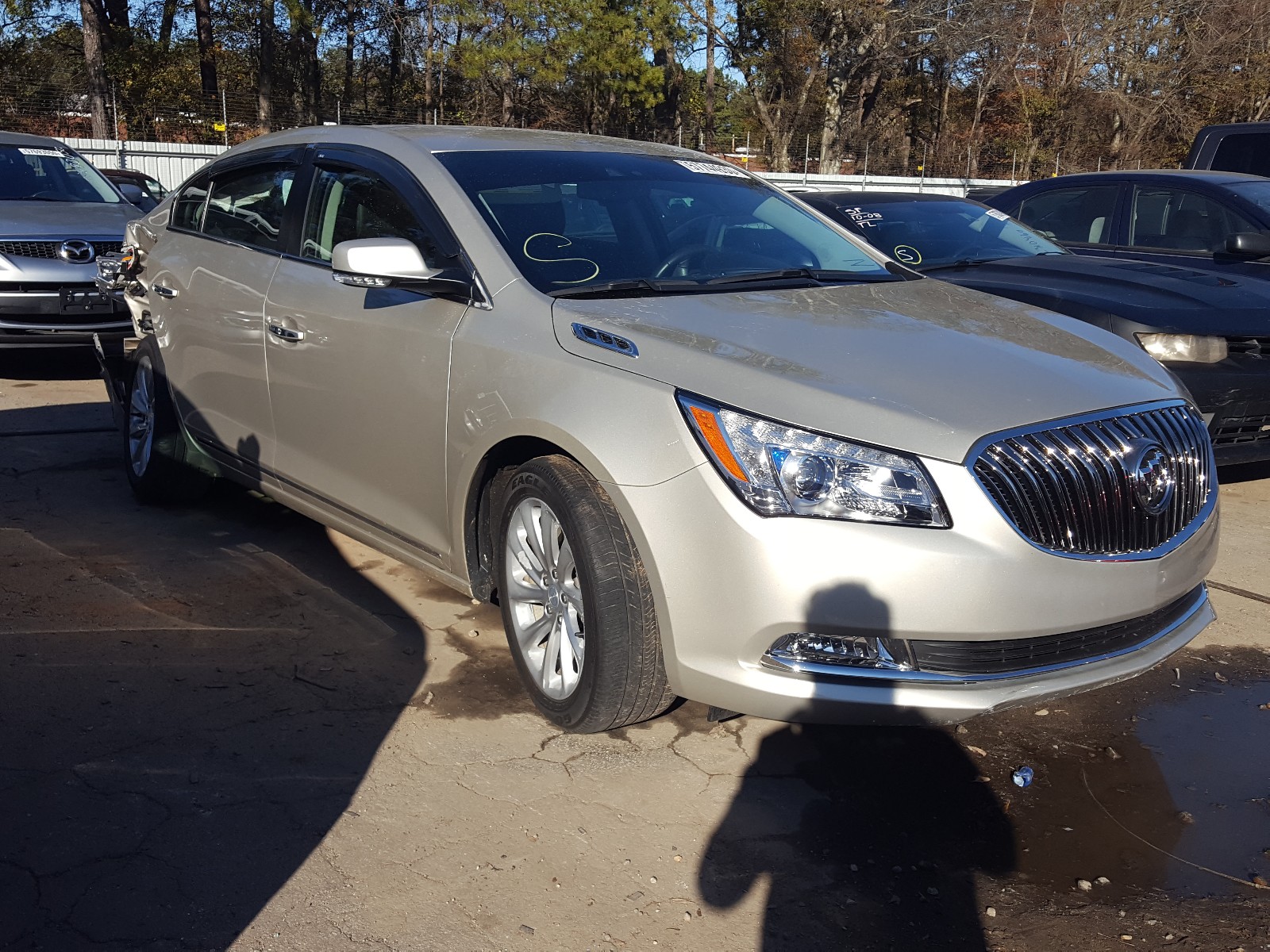 BUICK LACROSSE 2016 1g4gb5g33gf202582