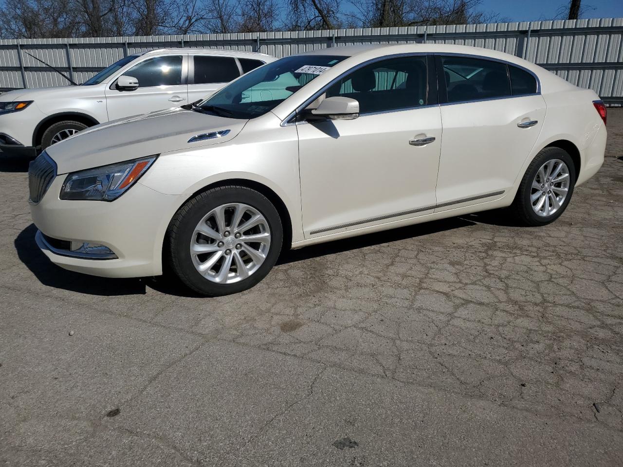 BUICK LACROSSE 2014 1g4gb5g35ef100794