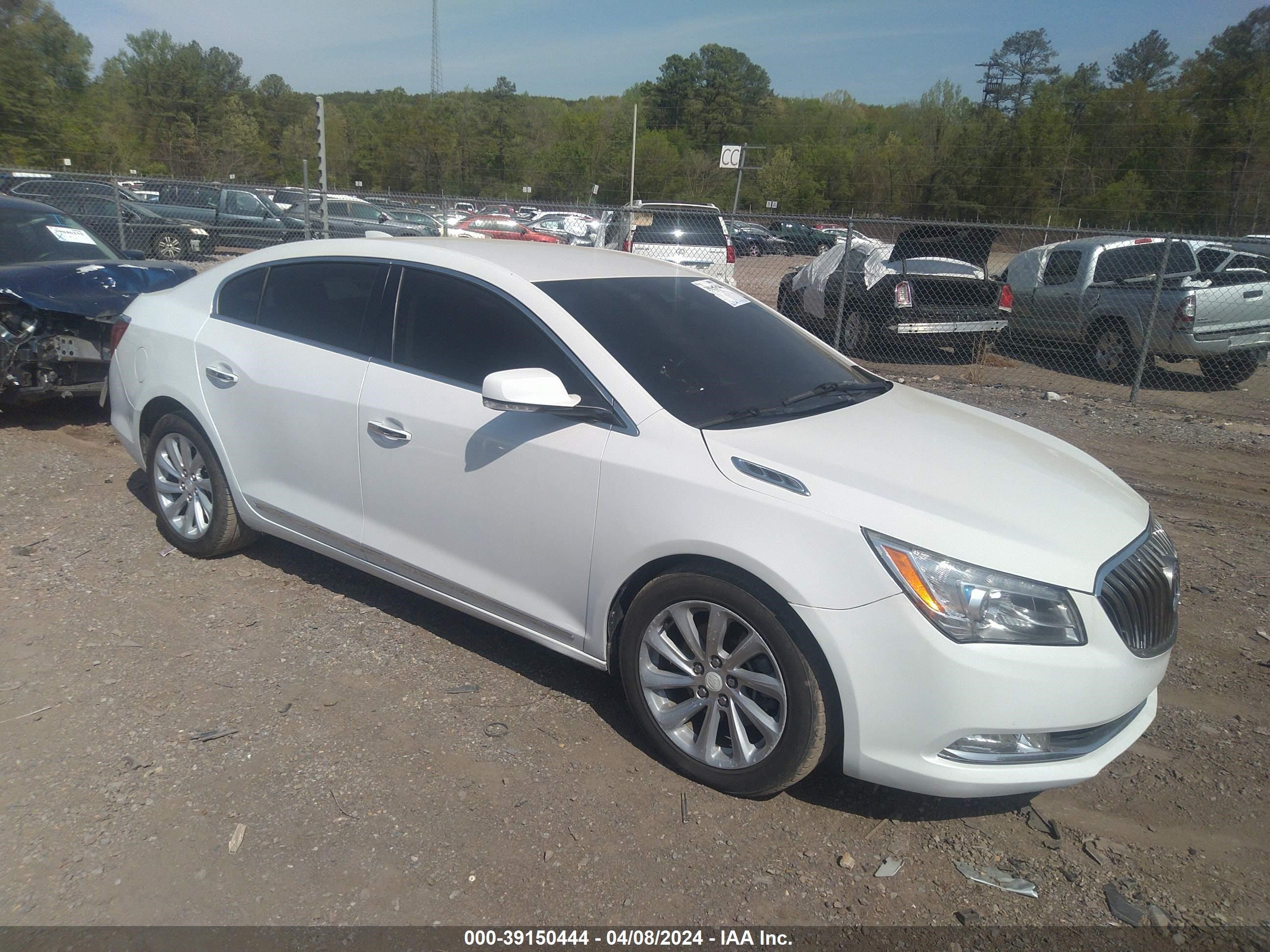 BUICK LACROSSE 2016 1g4gb5g35gf133264