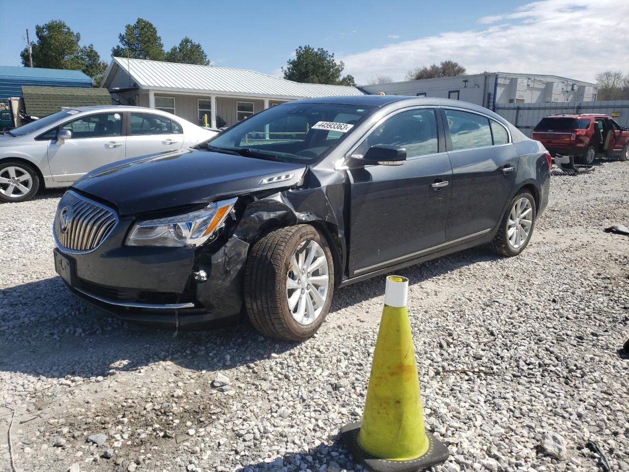 BUICK LACROSSE 2016 1g4gb5g36gf111810