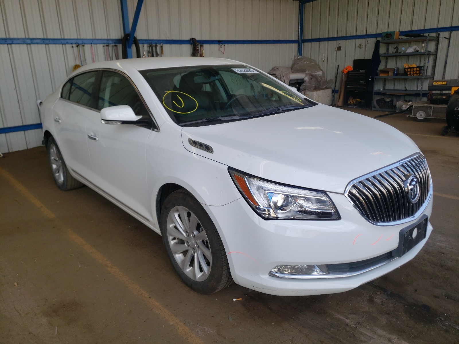 BUICK LACROSSE 2016 1g4gb5g36gf118479