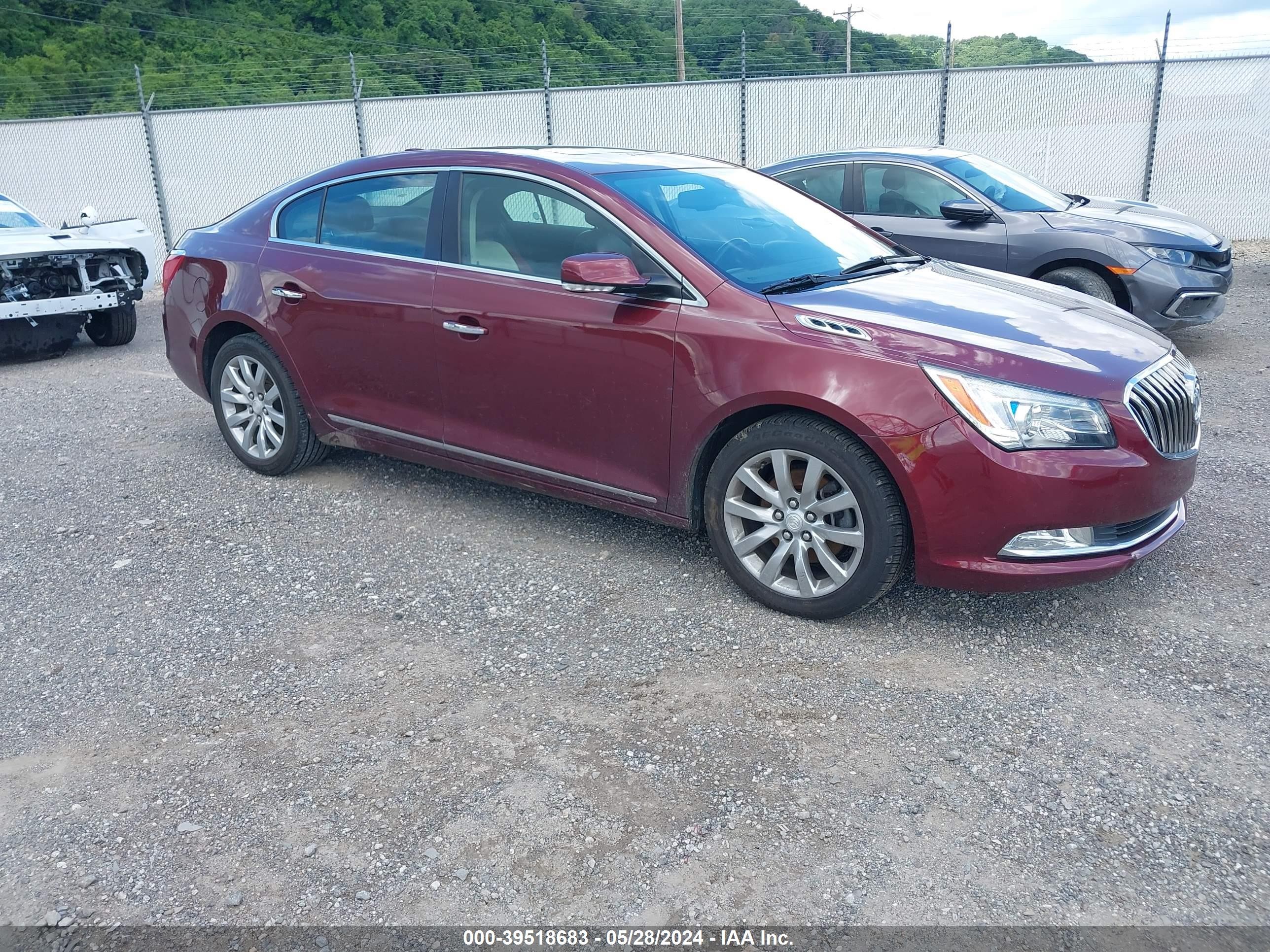 BUICK LACROSSE 2015 1g4gb5g3xff142752