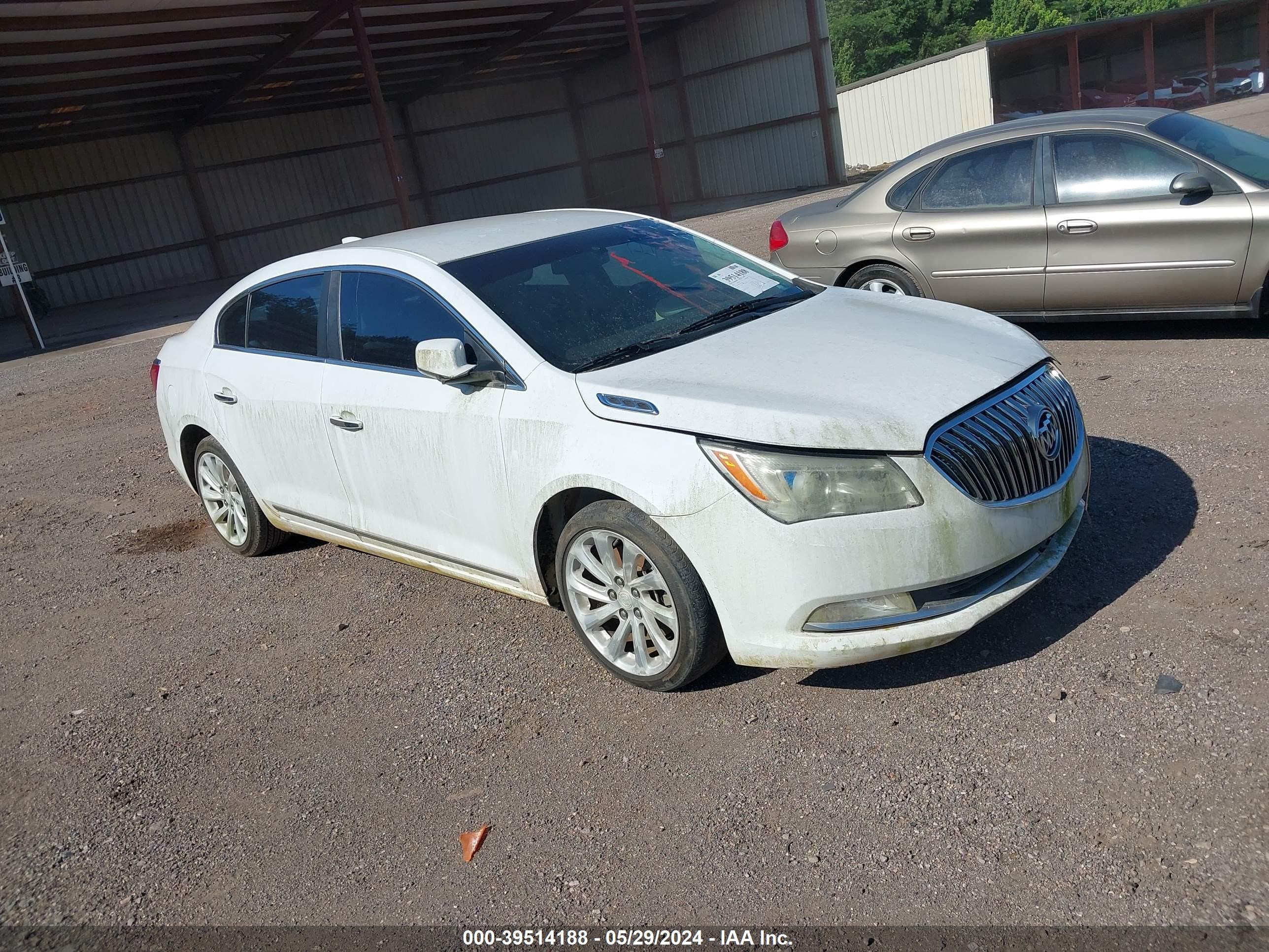 BUICK LACROSSE 2015 1g4gb5g3xff177291