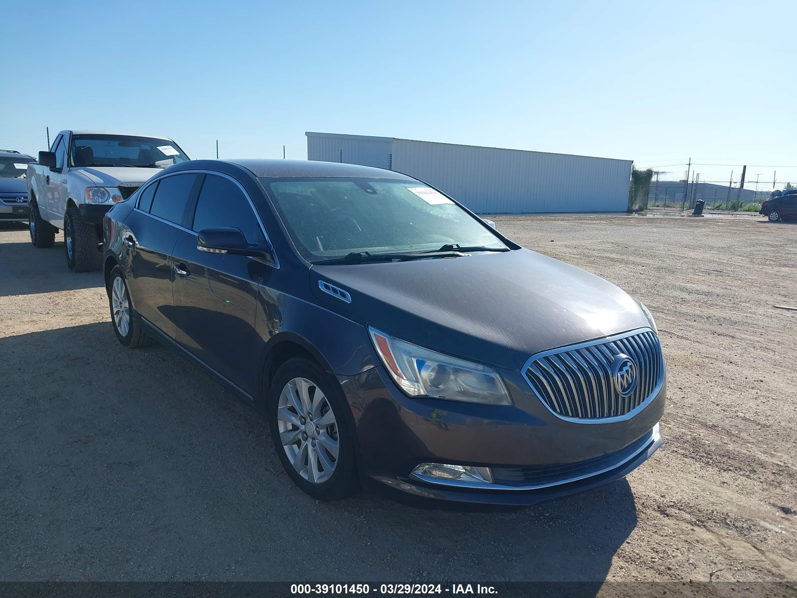 BUICK LACROSSE 2015 1g4gb5gr2ff161767