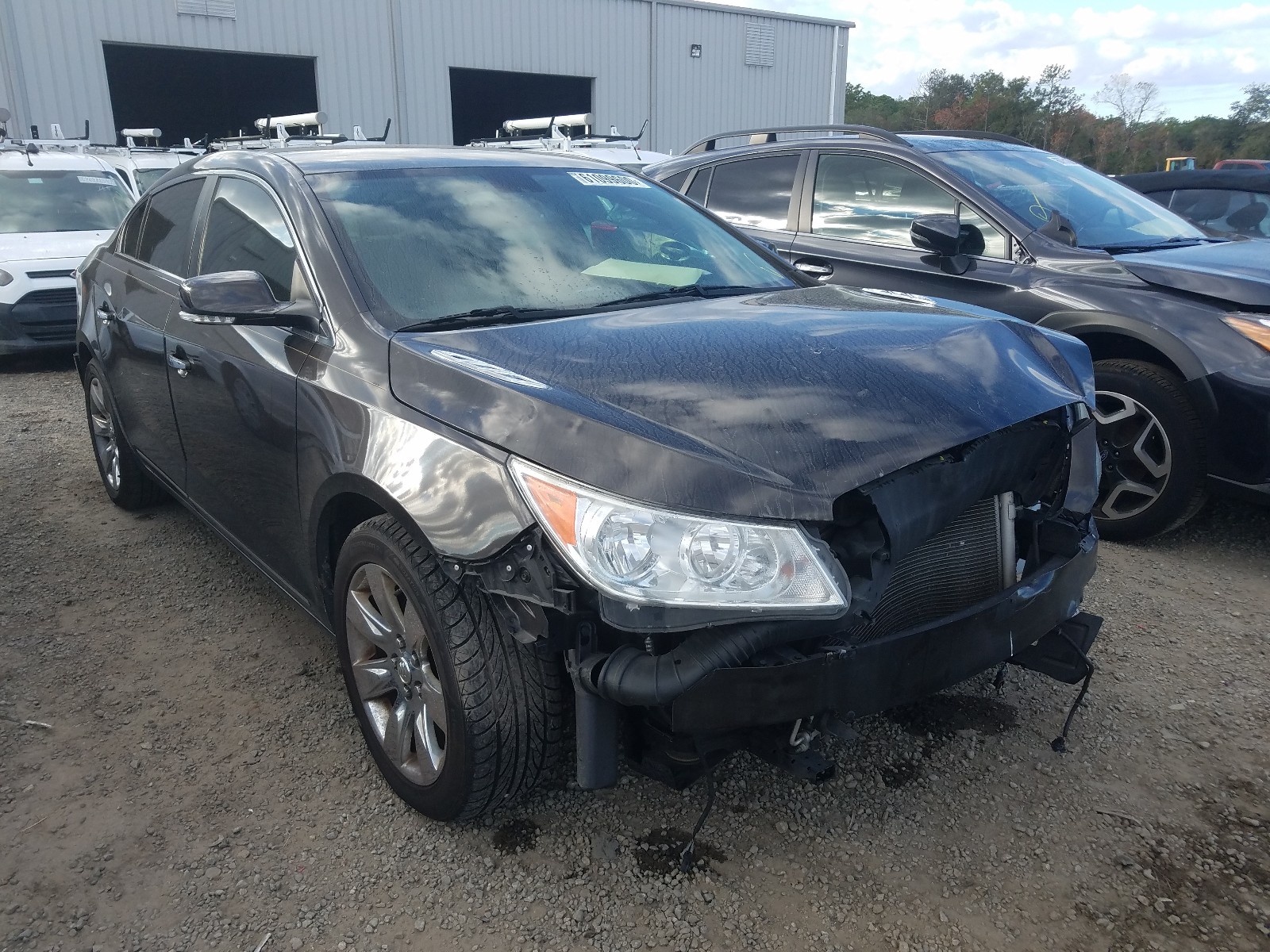 BUICK LACROSSE 2013 1g4gc5e3xdf158950