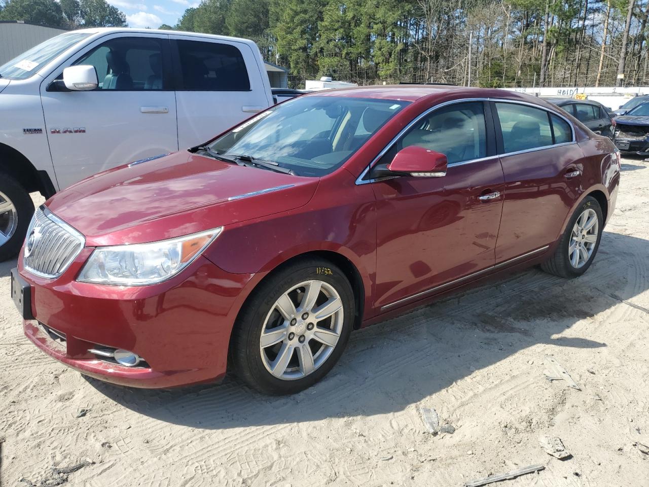 BUICK LACROSSE 2011 1g4gc5ed3bf266882