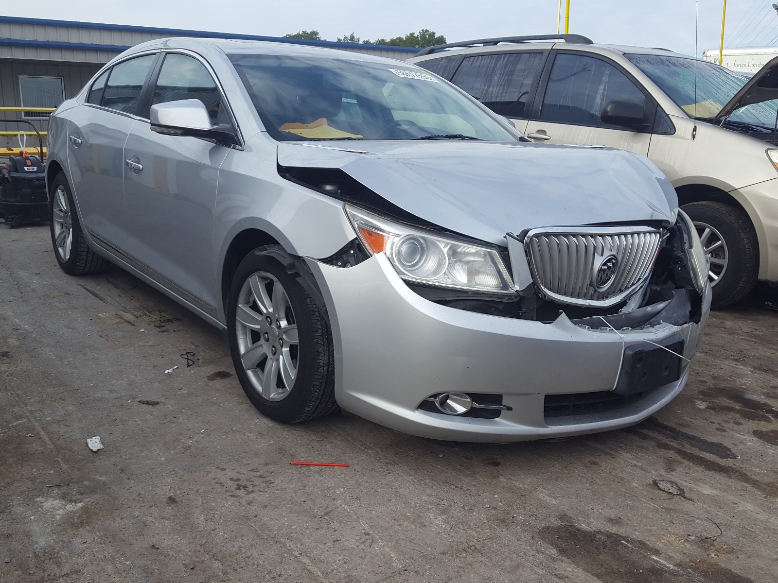 BUICK LACROSSE C 2010 1g4gc5eg1af189860