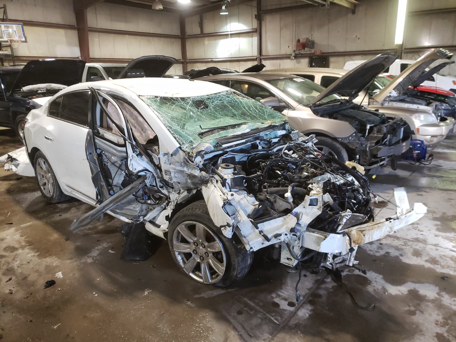 BUICK LACROSSE C 2010 1g4gc5eg4af272442