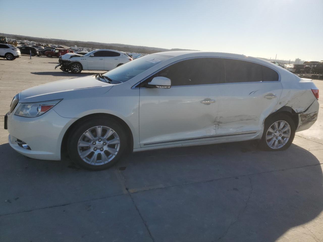 BUICK LACROSSE 2013 1g4gc5erxdf295150