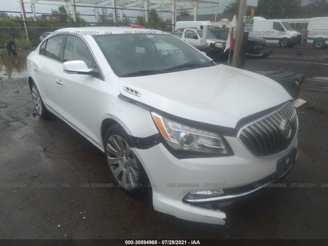 BUICK LACROSSE 2016 1g4gc5g3xgf260945