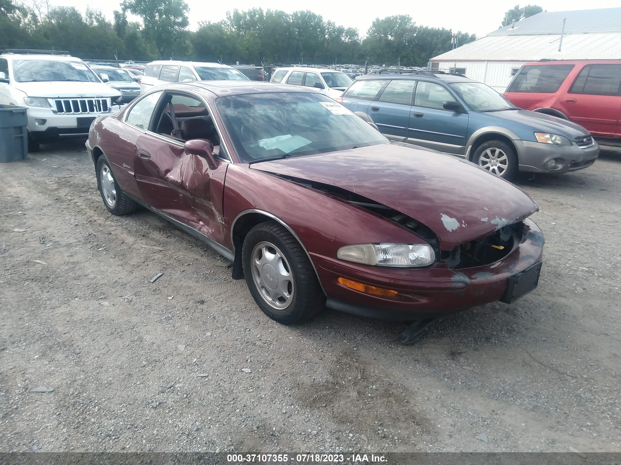 BUICK RIVIERA 1997 1g4gd2213v4708534