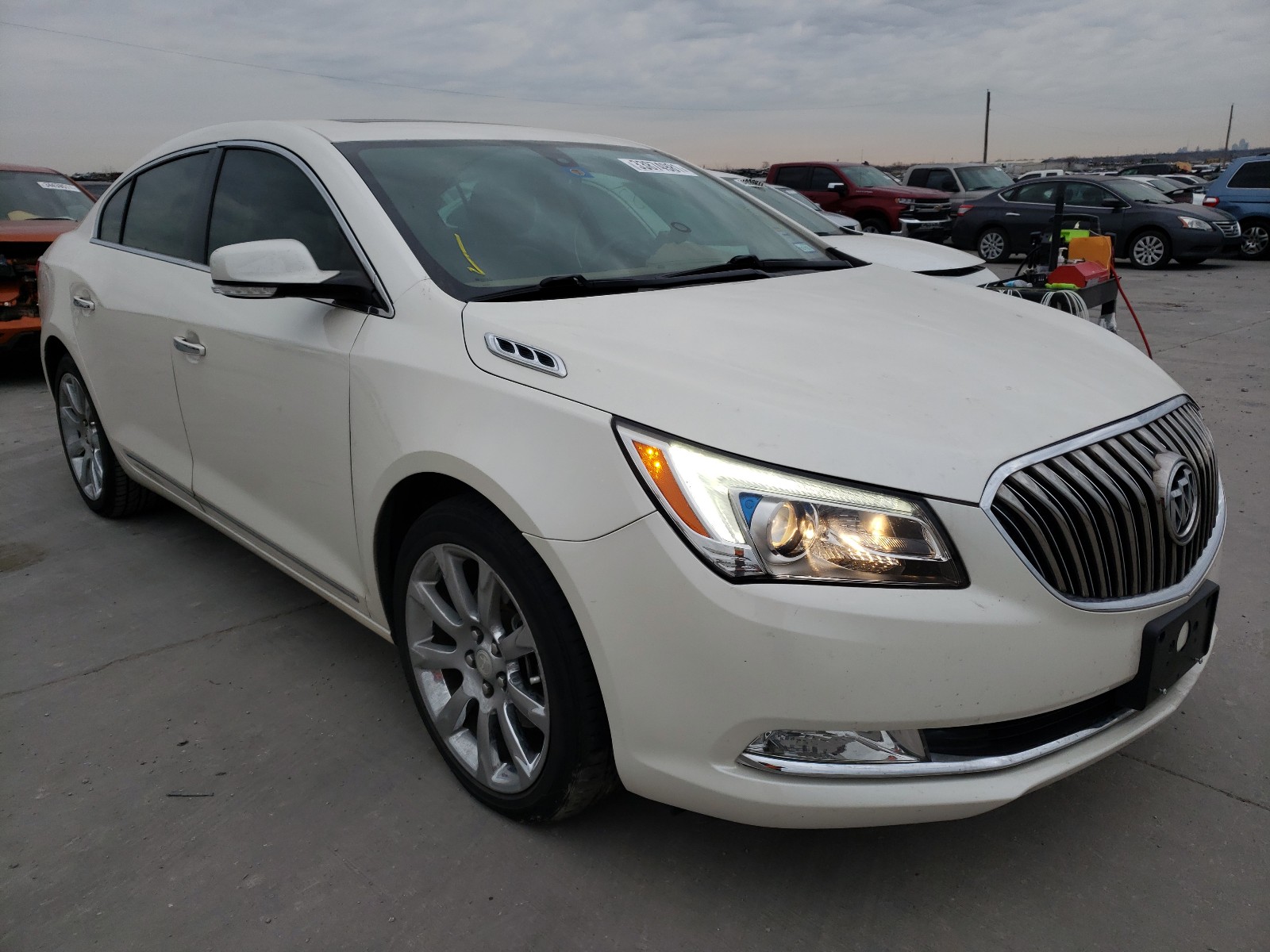 BUICK LACROSSE P 2014 1g4gd5g34ef212285