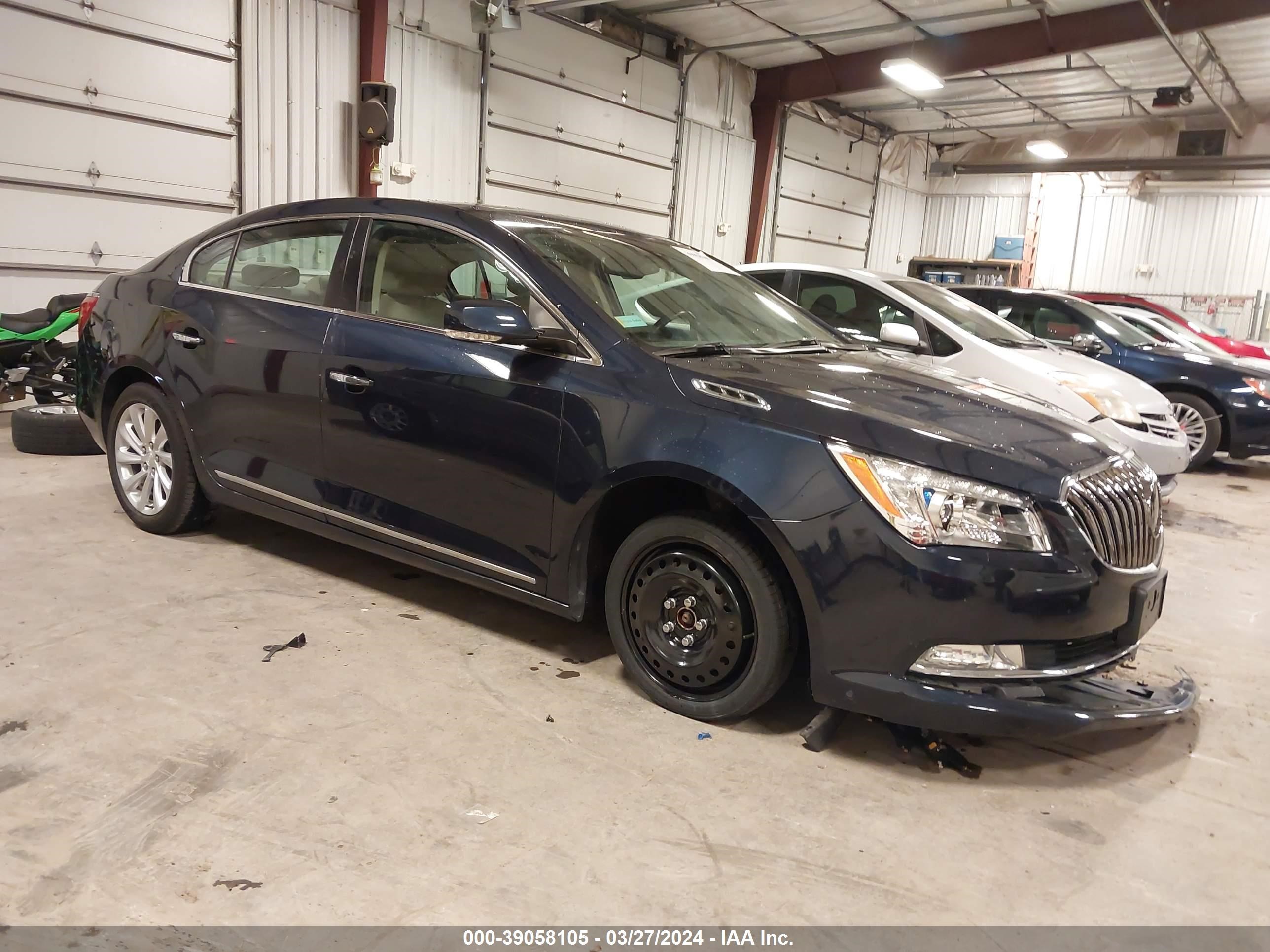 BUICK LACROSSE 2016 1g4gd5g36gf150780