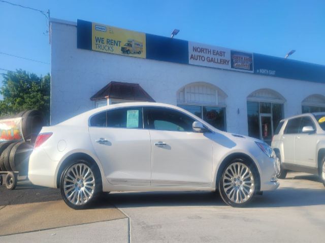 BUICK LACROSSE 2016 1g4ge5g33gf130371