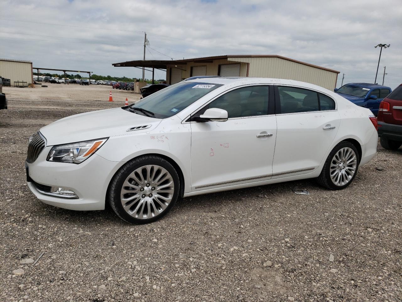 BUICK LACROSSE 2016 1g4gf5g36gf186544