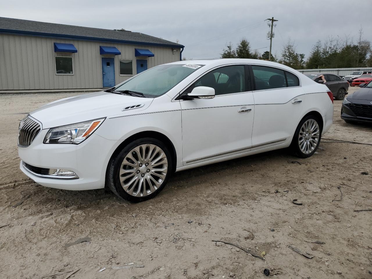 BUICK LACROSSE 2015 1g4gf5g3xff264595