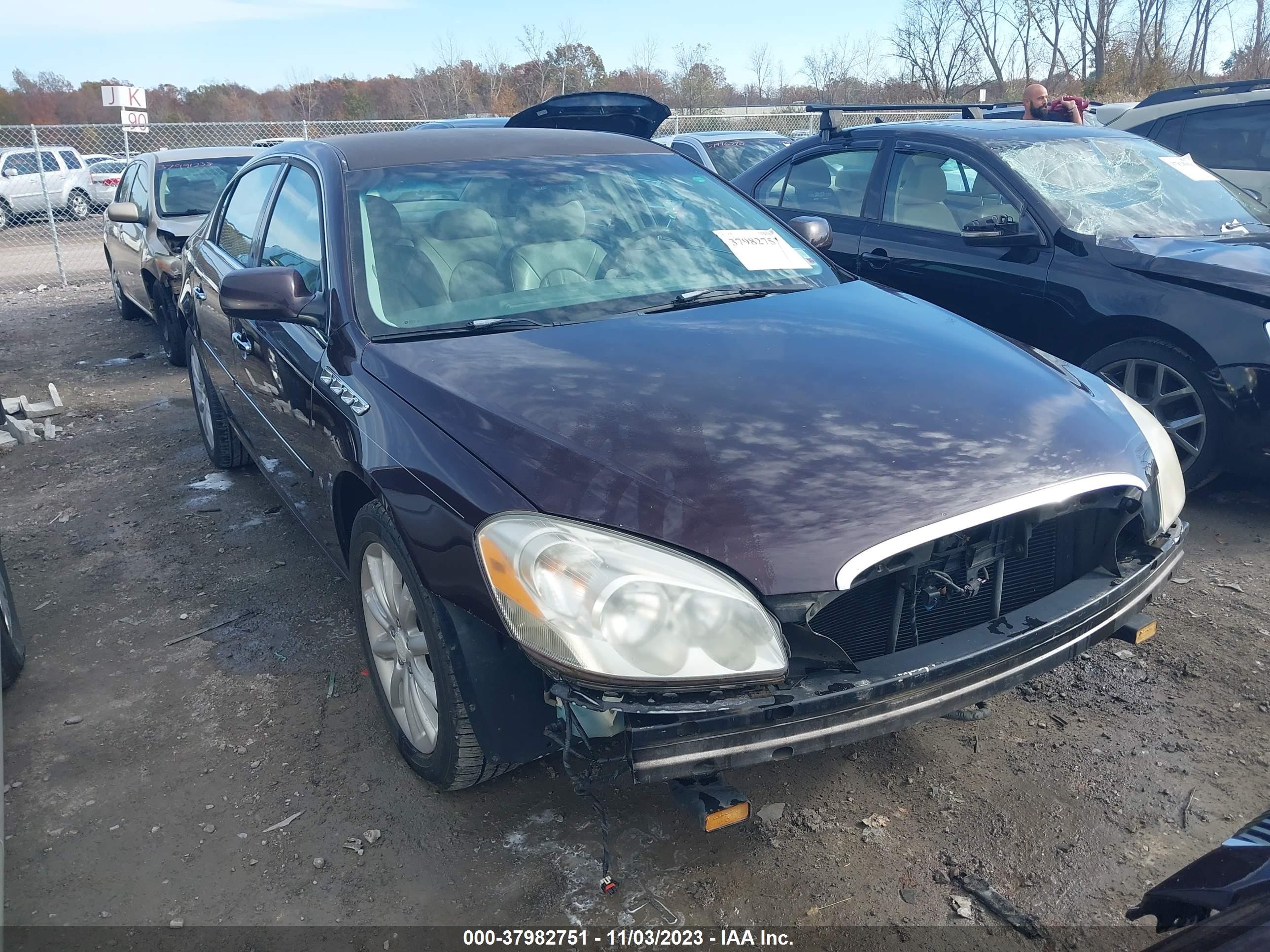 BUICK LUCERNE 2008 1g4he57y48u155583