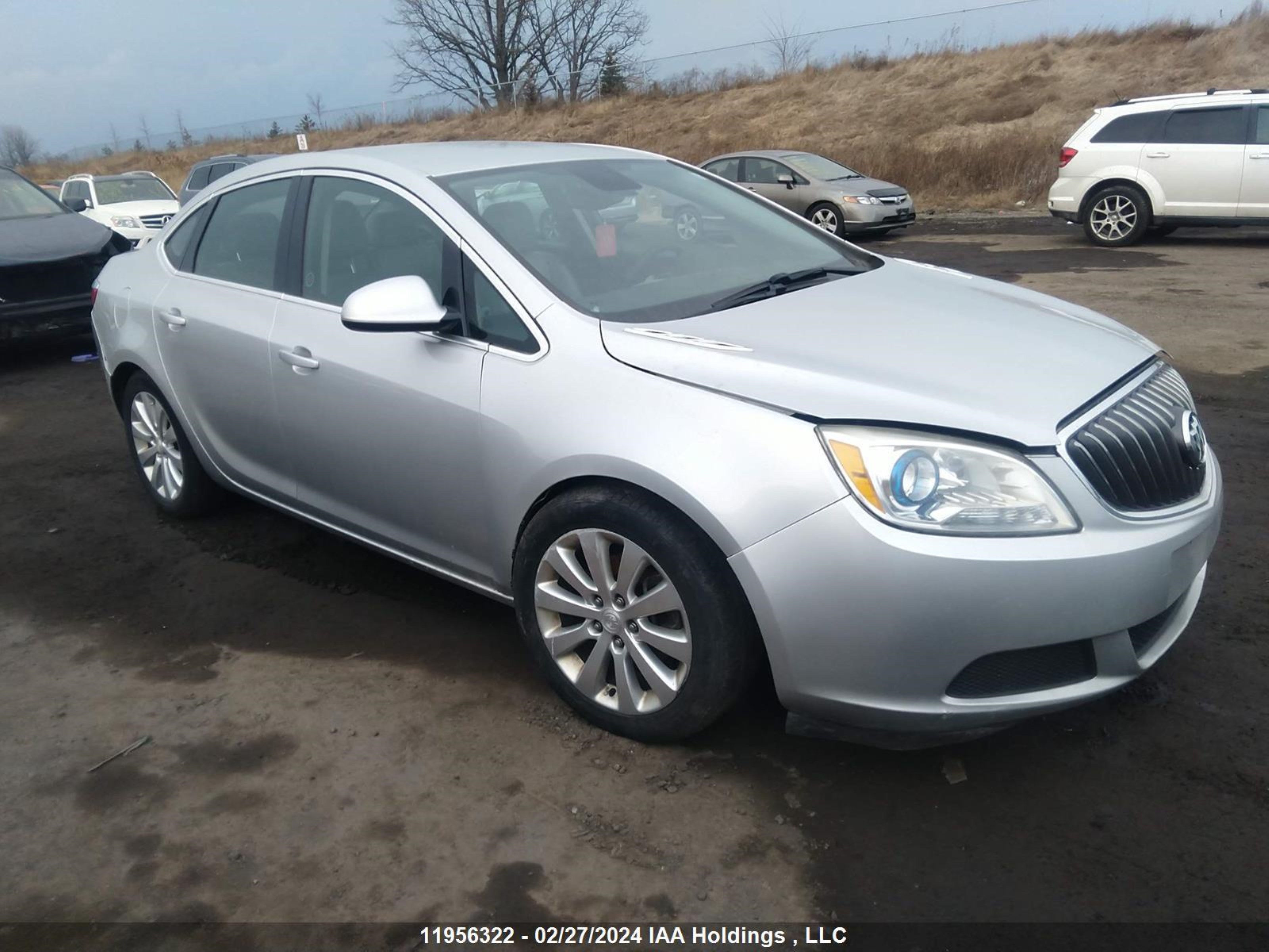 BUICK VERANO 2016 1g4p15sk8g4104757