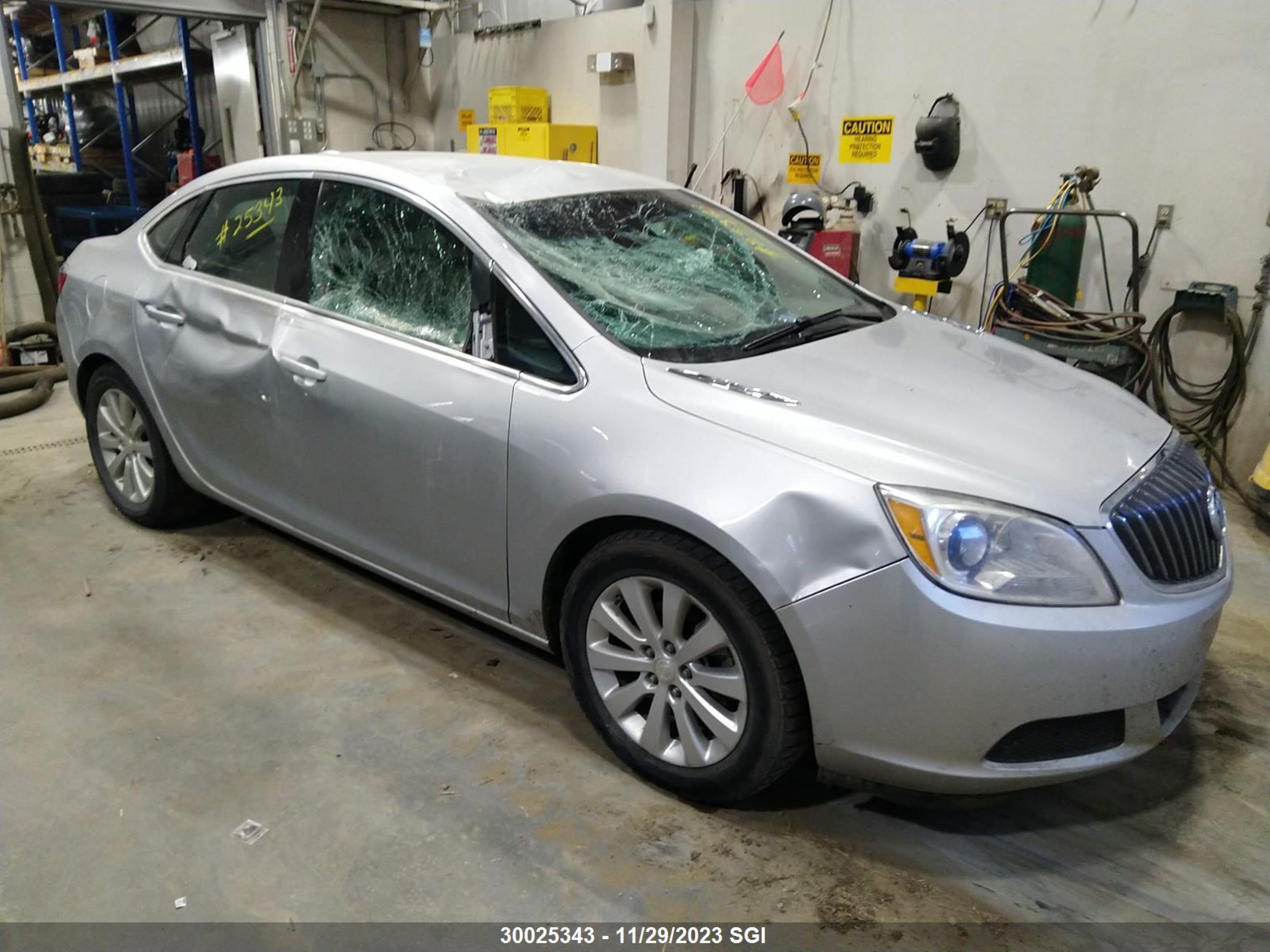 BUICK VERANO 2015 1g4pn5sk2f4142763