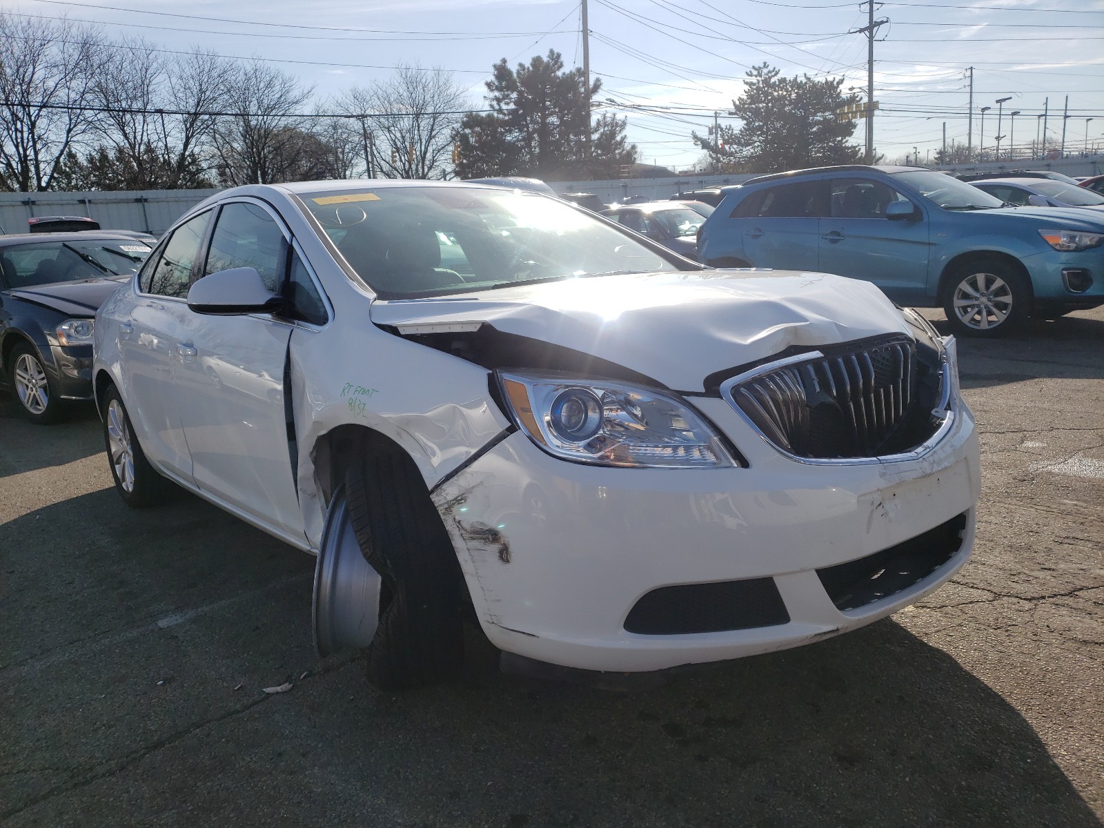 BUICK VERANO 2015 1g4pp5sk1f4138617