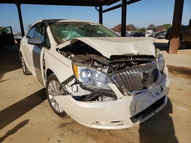 BUICK VERANO 2015 1g4pp5sk2f4212045