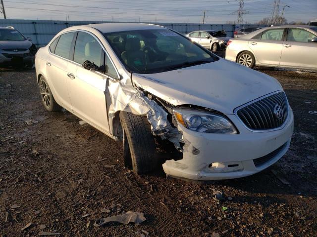 BUICK VERANO 2012 1g4pp5skxc4220213