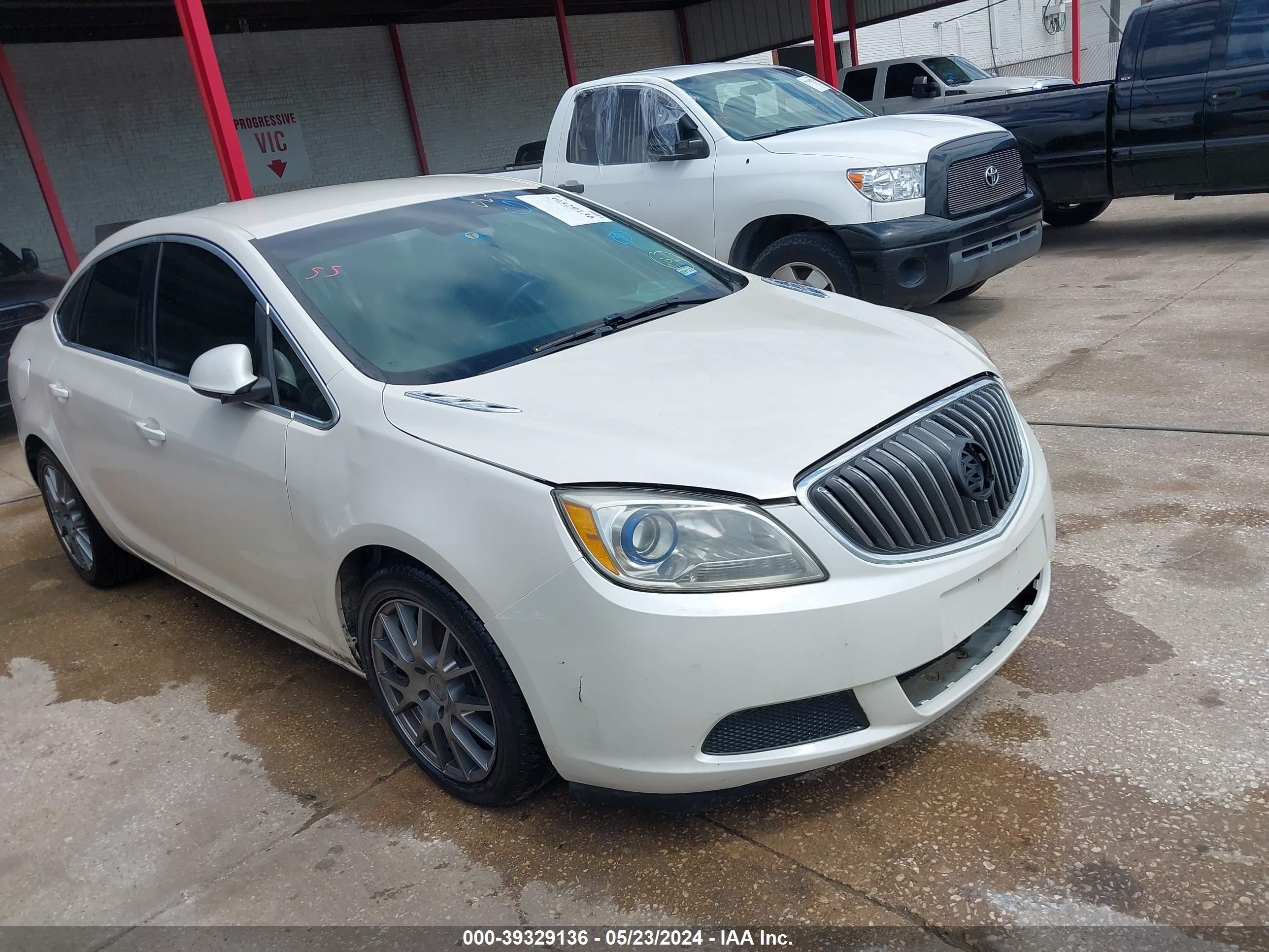 BUICK VERANO 2015 1g4pp5skxf4213833