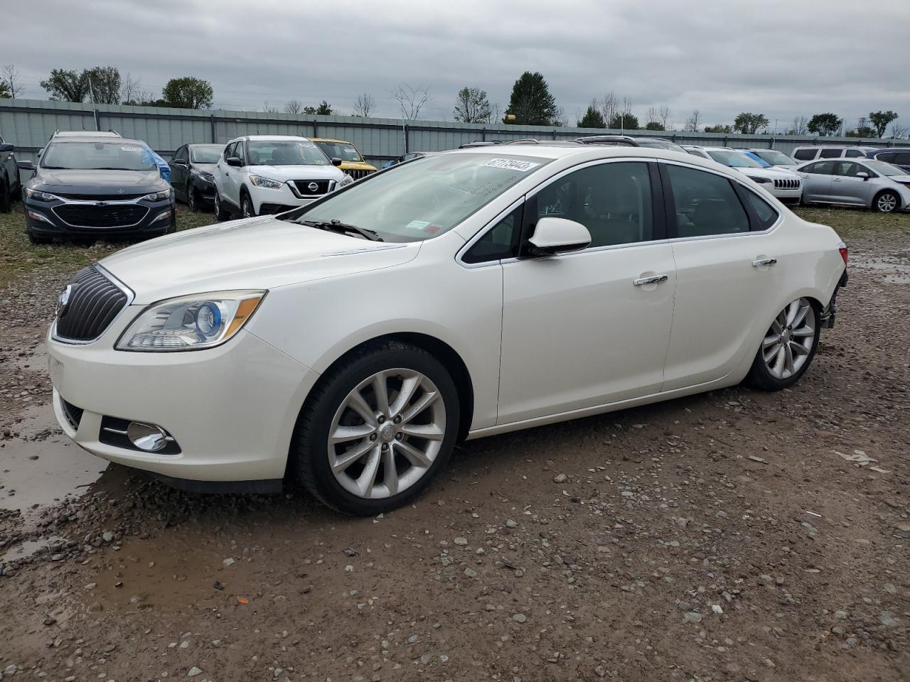 BUICK VERANO 2013 1g4pr5sk3d4215804