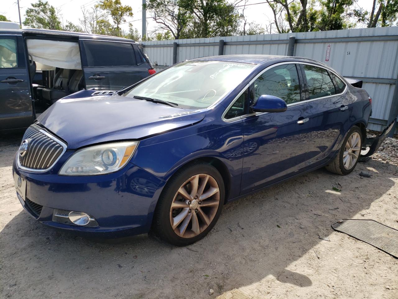 BUICK VERANO 2014 1g4pr5sk3e4179565