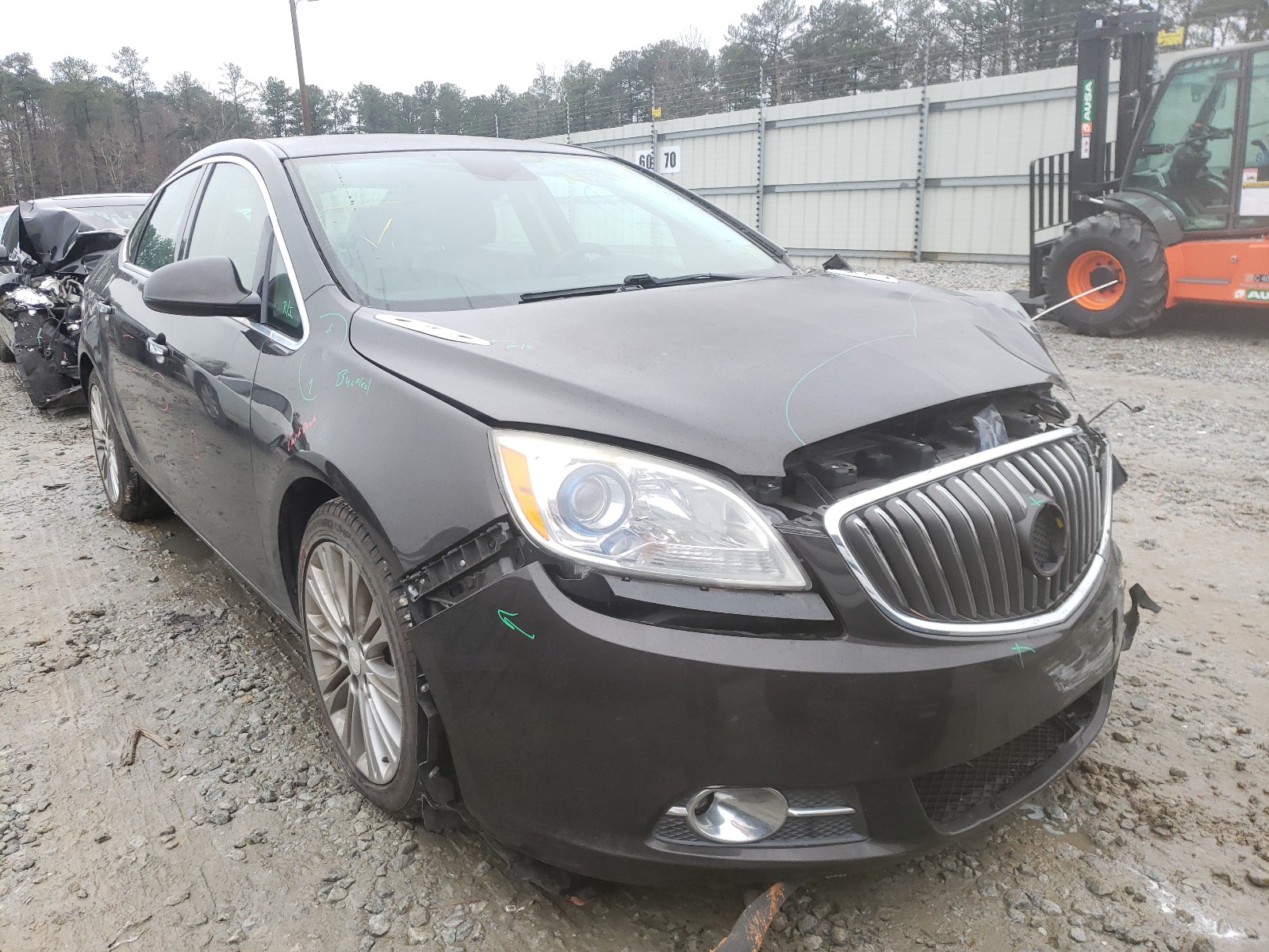 BUICK VERANO 2013 1g4ps5sk2d4152862