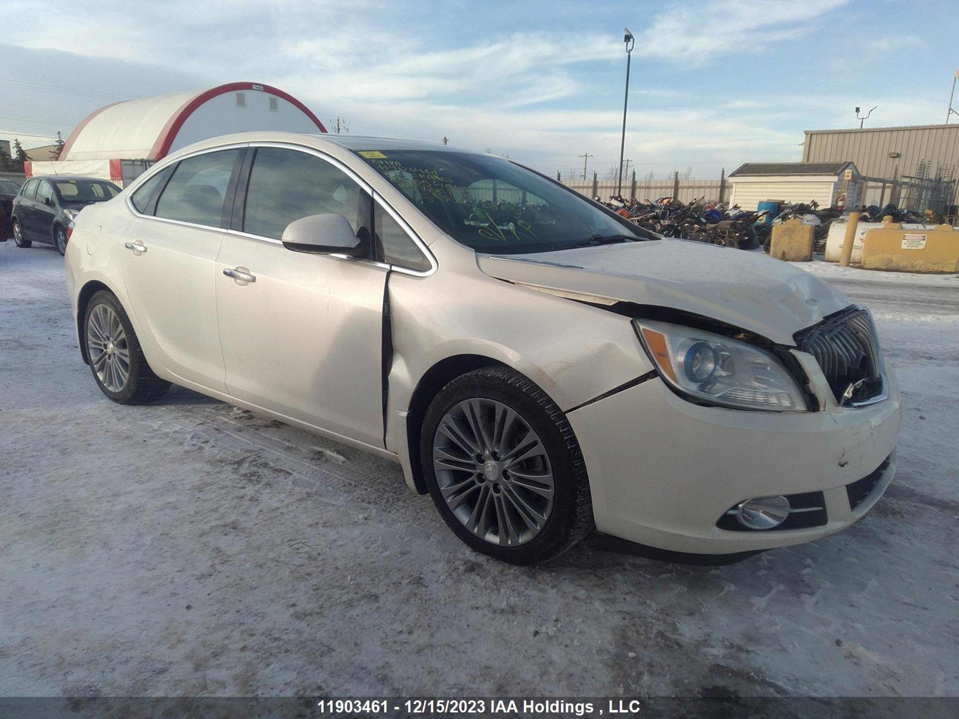 BUICK VERANO 2014 1g4pt5sv3e4165760