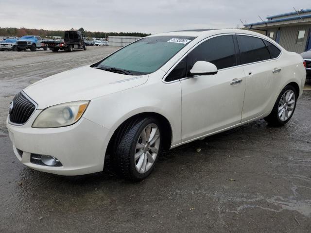 BUICK VERANO 2013 1g4pt5svxd4188449