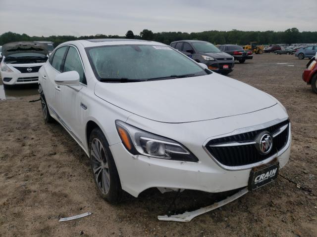 BUICK LACROSSE E 2017 1g4zp5ss1hu181284