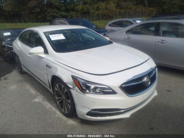 BUICK LACROSSE 2017 1g4zp5ss2hu125967