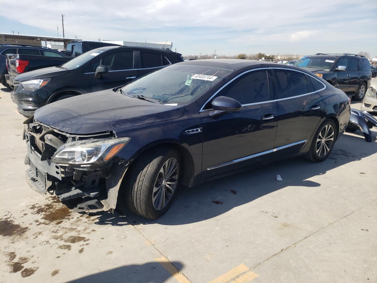 BUICK LACROSSE 2017 1g4zp5ss3hu105873