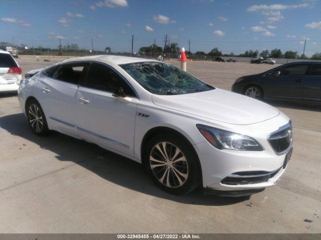 BUICK LACROSSE 2017 1g4zp5ss3hu140381