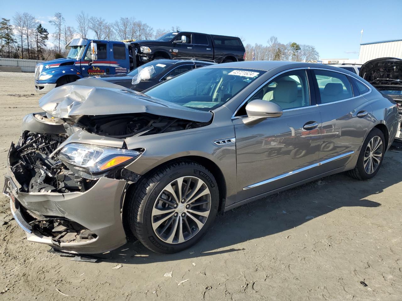 BUICK LACROSSE 2017 1g4zp5ss5hu145999