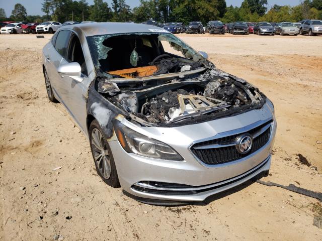 BUICK LACROSSE E 2018 1g4zp5ss8ju126336