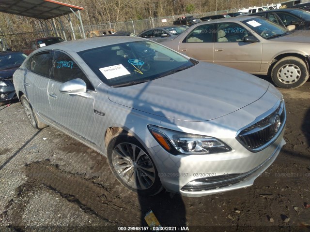 BUICK LACROSSE 2017 1g4zp5ss9hu208845