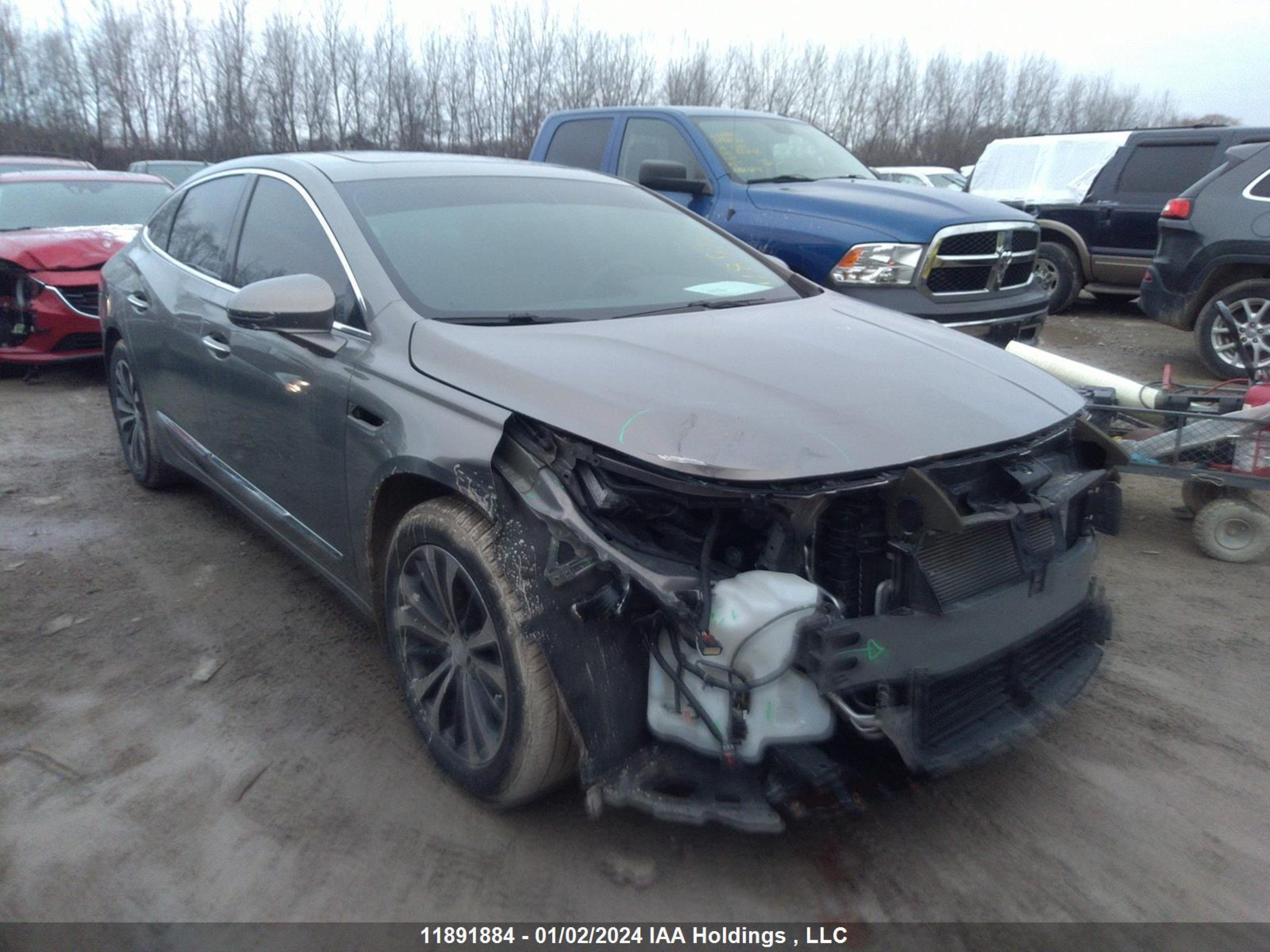 BUICK LACROSSE 2018 1g4zp5ssxju120571