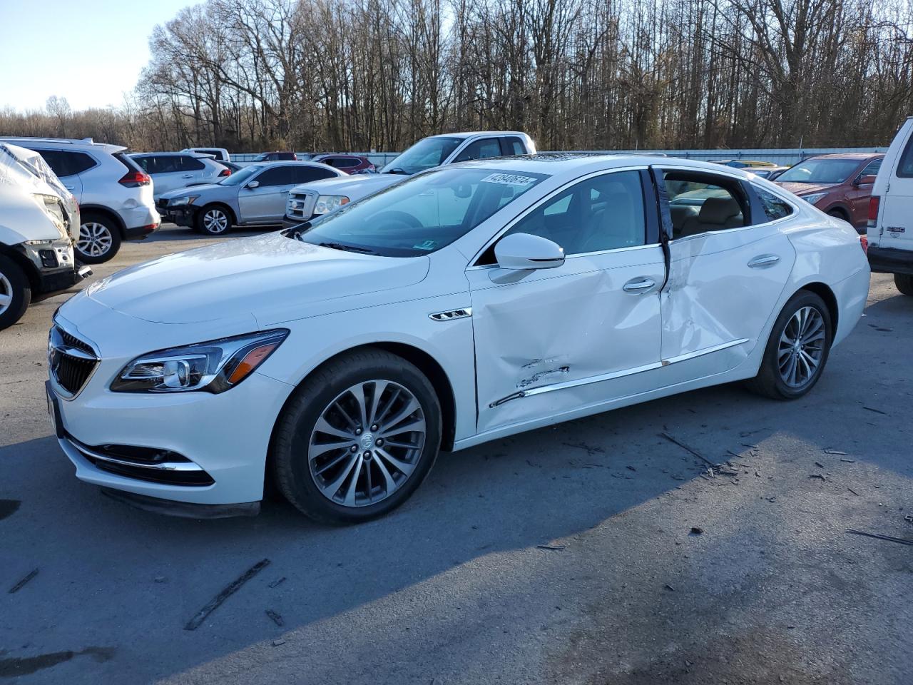 BUICK LACROSSE 2018 1g4zr5ss3ju148612