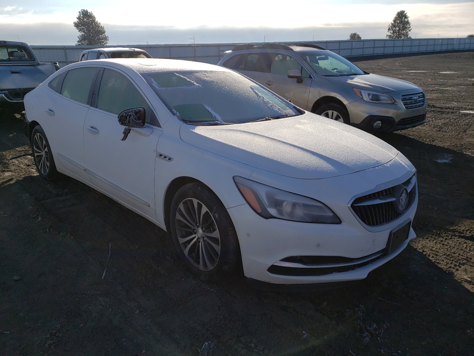 BUICK LACROSSE P 2017 1g4zs5ss5hu123757