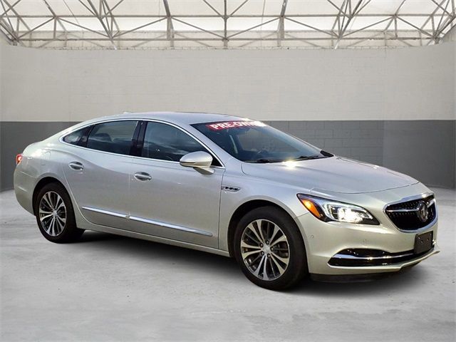 BUICK LACROSSE 2018 1g4zs5ss8ju137531