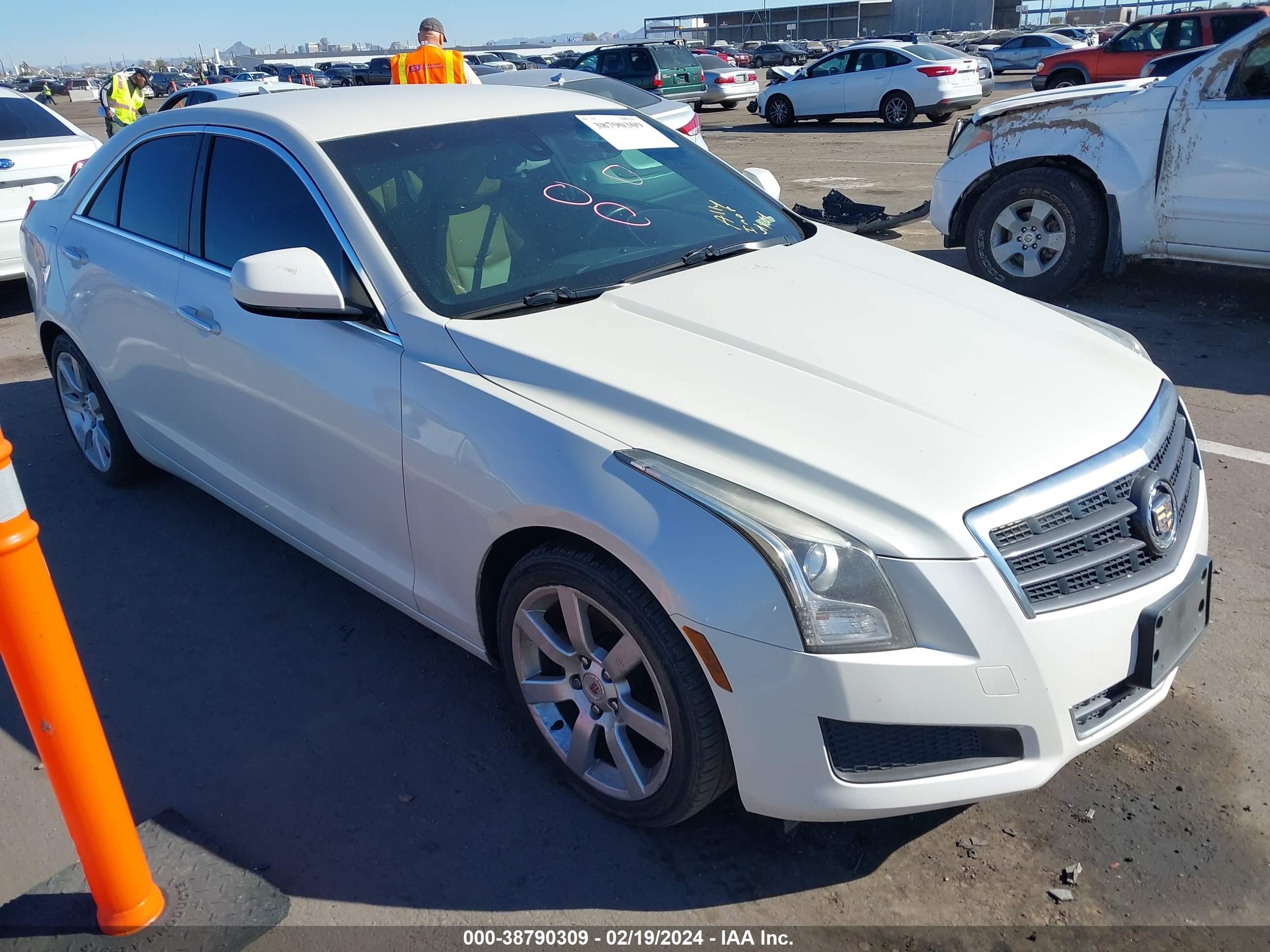 CADILLAC ATS 2014 1g6aa5ra6e0102925