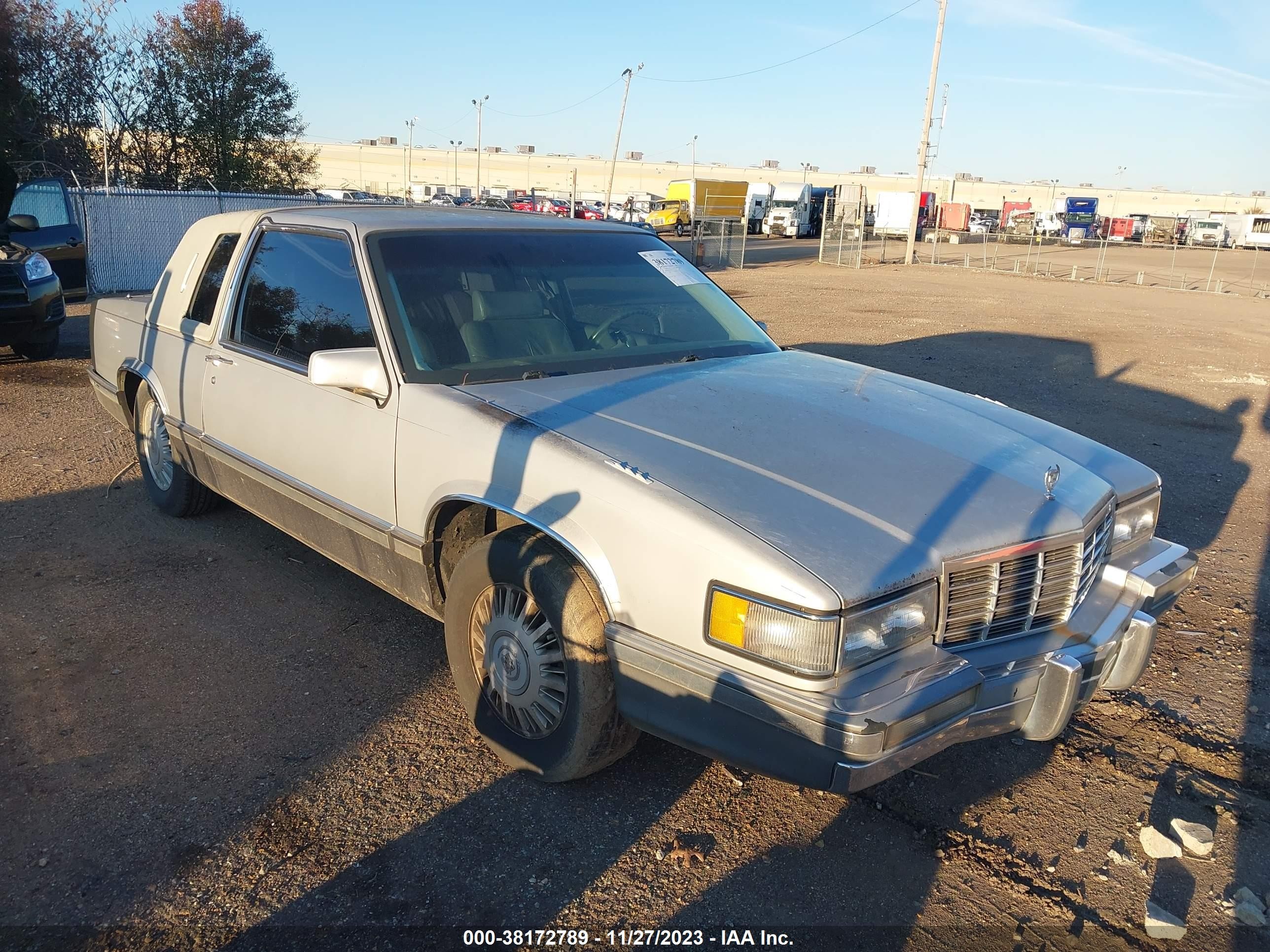 CADILLAC DE VILLE 1992 1g6cd13b4n4269996