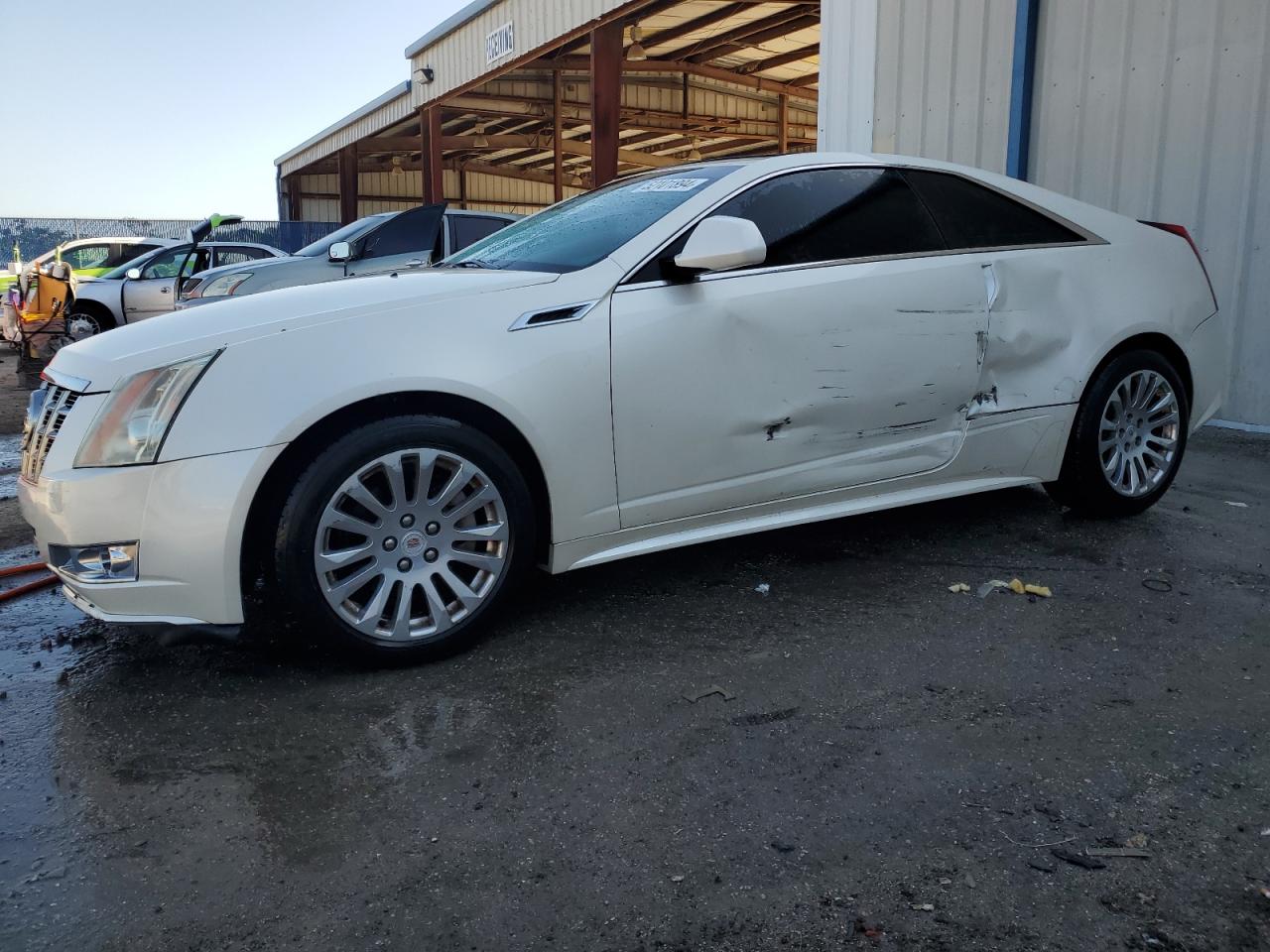 CADILLAC CTS 2013 1g6dj1e32d0132984