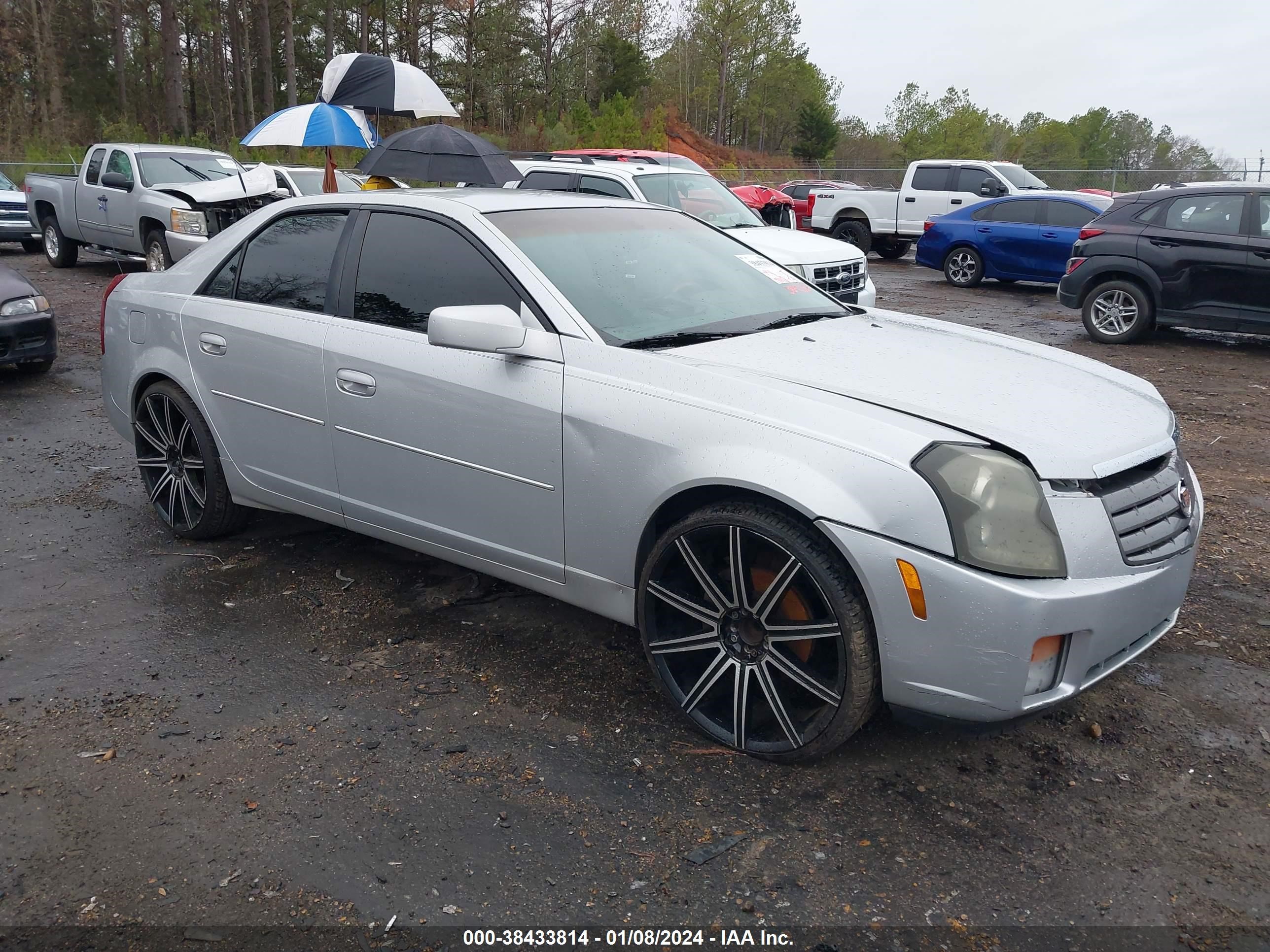 CADILLAC CTS 2003 1g6dm57nx30125048